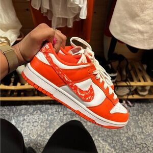 Women's Nike Dunks